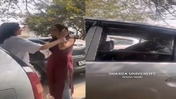 Noida University girl outdoor sex in car