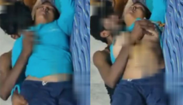 Tamil Husband showing her wife nude to her Relative Guy - leak