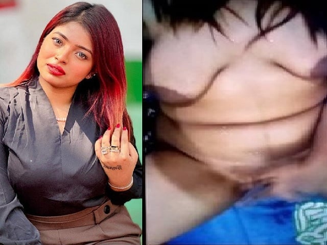 Indian Sex fingering girl naked in horniness viral MMS