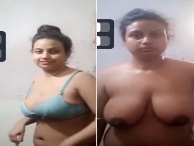 Busty Bhabhi Removing Bra Viral Big Boobs Show